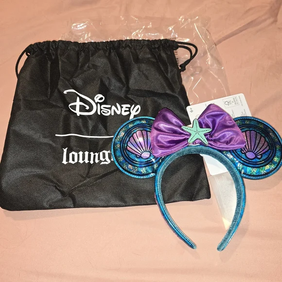 Loungefly Disney Purple and Blue Hair Accessory - Picture 1 of 1